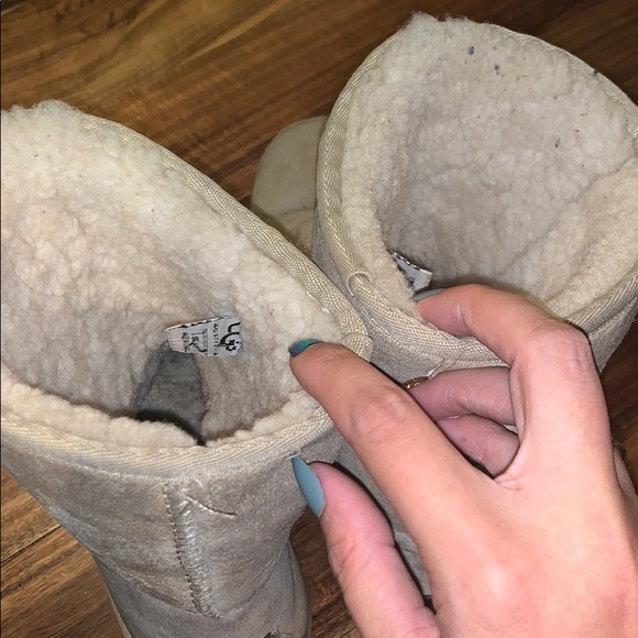 Boots - Picture 3 of 3